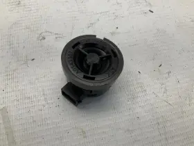 51896526 14-24 Maserati Ghibli Door Audio Sound Speaker Tweeter Q
