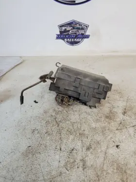 646.ac1g98 Acura Tl 1998 Fuse Box Engine