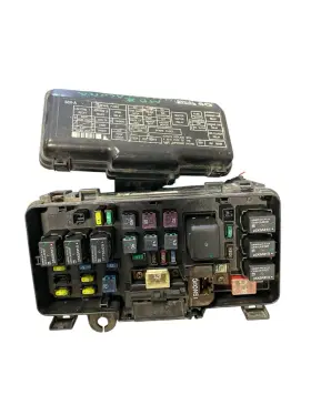 S3v-a1 Acura 03 04 05 06 Mdx Engine Fuse Box Compartment 3.5l At 4x4 12/05