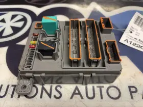 Stx-a010 Acura 2012 Mdx Interior Trunk Fuse Box Ta