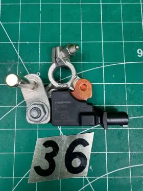 68341007aa Alfa Romeo 17-19 Stelvio Battery Terminal Negative Sensor 50548044 Oem