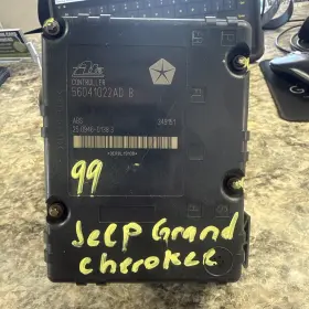 56041022ad Ate 1999 Jeep Grand Cherokee 4.7l 4x4 Abs Pump And Module. P/n B