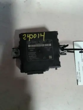 591.au1k08 Audi Tt 2008 Chassis Ecm 740888