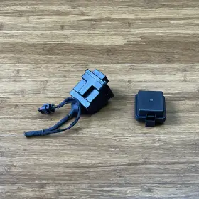 8w0837124a Audi 2018 2019 2020 - 2024 A5 F5 Fuse Relay Junction Box Oem