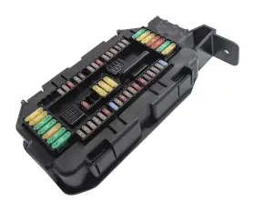 6819653 Bmw 2017 X5 F15 4.4l Front Cabin Sam Module Fuse Box Relay Carrier