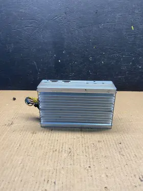 9198762 Bmw 2008-2010 5-series Top Hifi Lear Radio Audio Amplifier Amp Oem M4415 Dg