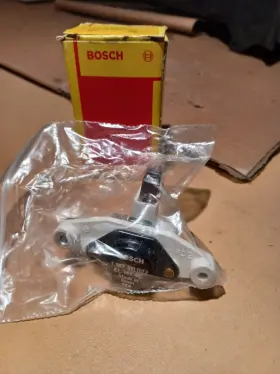 1197311022-850 Bosch Nos Oem Voltage Regulator Mercedes Audi Bmw