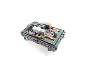 39102255 Buick 2019 Cascada Oem Elect Fuse Relay 1 Broken Mount