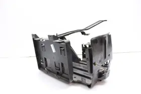 84808573 Buick 2018-2021 Enclave Battery Tray Holder Lower Bracket Oem