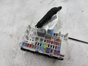 35048787 Cadillac 2019 Xt4 Cabin Fuse Box Relay Junction Block Oem