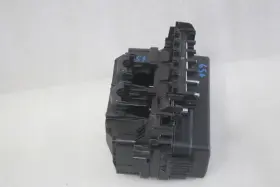 84512116 Cadillac 2020 Ct5 Motor Engine Fuse Relay Box