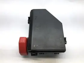 20913279 Chevrolet 2010 2011 Chevy Traverse Engine Fuse Box Without Tow Package Match Oem
