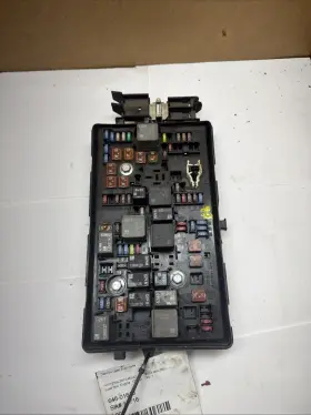 23202764 Chevrolet 2014-2016 Malibu Fusebox Assembly 2.5