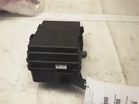 Id-26465854 Chevrolet 26465854 2025 Equinox Lt Fuse Box Engine 1722646