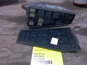 646.gm1p90 Chevrolet Luminacar 1990 Fuse Box Engine 78519
