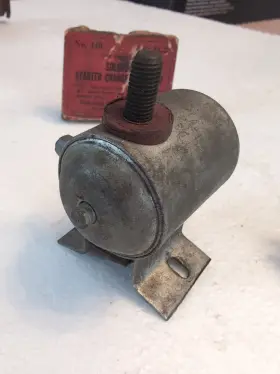 Co.1931-1937 Chevrolet No-140 Houser Eng.&mfg. Solenoid Starter Change Over Unit. No