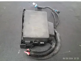 646-01699 Chevrolet Truck 4.3l Fuse Box Engine Vin W 8th Digit Fits 00-02 Express 1500 Van 310980