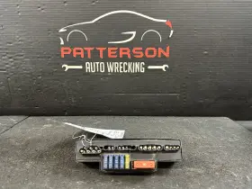 5101248aa Chrysler 04-08 Crossfire 3.2 Engine Management Fuse Relay Junction Box Module