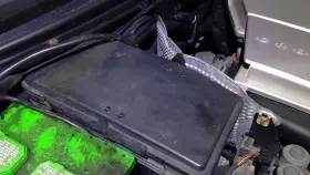 646-01269 Chrysler 04-08 Crossfire Fuse Box Engine Compartment