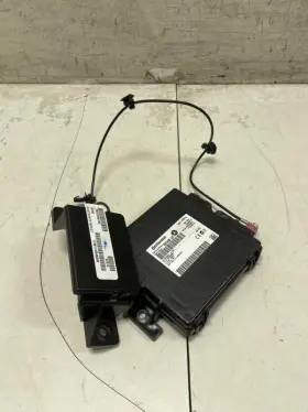 P68171495af Chrysler 2015 200 S Keyless Entry Start Module&theft Locking Control Module