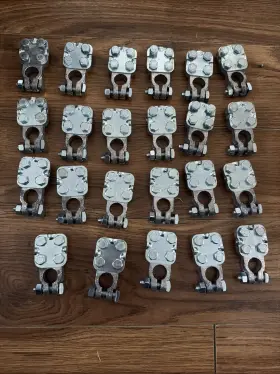 05443 Deka/east Penn Lot Of 29 Pieces Way Top Post Battery Terminal 6-1 Awg Cable
