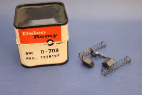 1958197 Delco Remy D-708 Nos Oem Delco-remy Brush Set Gm