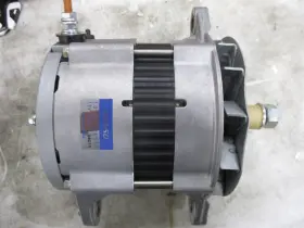 101211-8290-b Denso 101211-8290 Genuine Alternator 130a 12v Fits 1998-03 Volvo Mack
