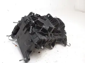 607.ch2d16 Dodge Battery Tray Fits Dart 2016 Oem