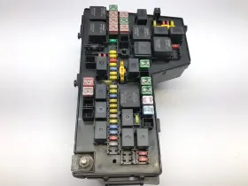 04692283aa Dodge Trucks 2008-2011 Dakota Tipm Totally Integrated Power Module Fuse Box