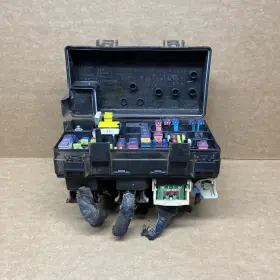 68239606 Dodge Trucks Grand Caravan Town Country Vw Routan Fuse Box Tipm 2015-2017
