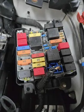 68261814aa Dodge Trucks 2015 - 2022 Promaster City 2.4l Engine Fuse Box Tested Works