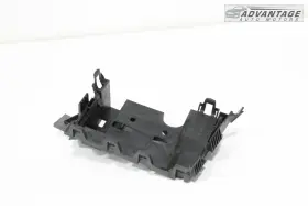 Hg9t-14a301-aa Fomoco 2016-2018 Lincoln Mkx Main Battery Fuse Relay Box Terminal Bracket Holder Oem