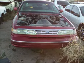 646.fd1s97 Ford Crown Vic 1997 Fuse Box Engine 158388