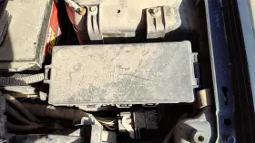 Ae5z14290ec Ford 2010-2012 Fusion Engine Fuse Box Power Distribution Panel Oem 2.5l
