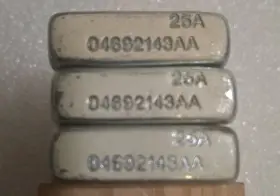 04692143aa Ford/gm 3x Genuine Flat Blade 25 Amp Circuit Breaker Fuse