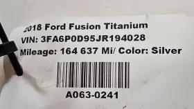 Hg9t14d068db Ford 2017 - 2020 Fusion Engine Fuse Relay Junction Box Oem