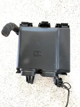 Lx6t-14d068-nab Ford 2020-2021 Escape Engine Fuse Box Jx6t-14a094-ae