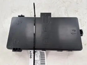 R1mt14d058daf01 Ford 2025 Explorer 2.3l Fuse Relay Junction Power Distribution Box Module Oem