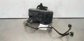 646-01785 Ford Truck 16 F250 Sd Engine Fuse Box 6.2l