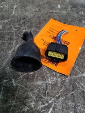 658.fd8508 Ford Truck 04-08 F150 5.4l Transmission Plug 4r75