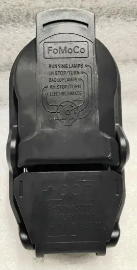 Mu5z14489c Ford Truck 2023-2025 Genuine F-250 F-350 Rear Bumper Trailer Plug
