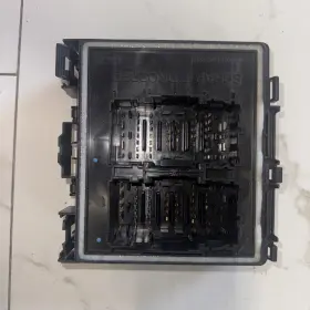 Nz6t14d068mbc Ford Truck 2022-2025 Maverick Hybrid Engine Fuse Junction Box Oem