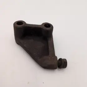 14006799 General Motors 14026157 Gm Rear Ac Compressor Mount Bracket Chevrolet Corvette Oem