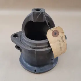 1930424 General Motors New Old Stock Nos 1955-59 Chevy Starter Drive Pinion End Housing Delco