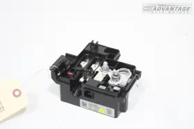 91950-j5330 Genesis 2019-2021 G70 Battery Positive Terminal Junction Fuse Block Box Oem