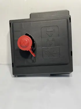 84180633 Gm Oem 2017-2019 Silverado Sierra 1500 Cuxiliary Battery Top Cover Fuse Block