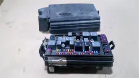 25933294 Gm Trucks 2008 Canyon Engine Fuse Box 3.7l 4x4 Working As Pictured Oem