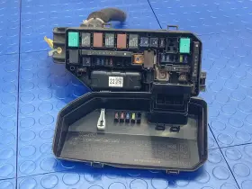 32120ta0a64 Honda 08-12 Accord 2.4l Ex-l Sedan Engine Fuse Box Junction Block Oem