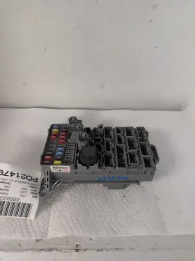 38200-s5a-a32 Honda 2005 Civic Interior Fuse Box Cabin Oem
