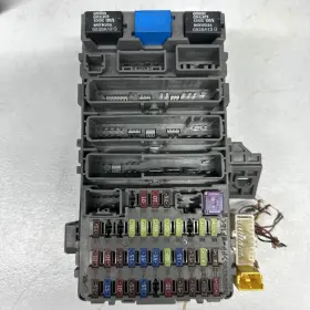 38200-sva-a41 Honda 2009-2011 Pilot Cabin Interior Fuse Box Relay Oem 11262